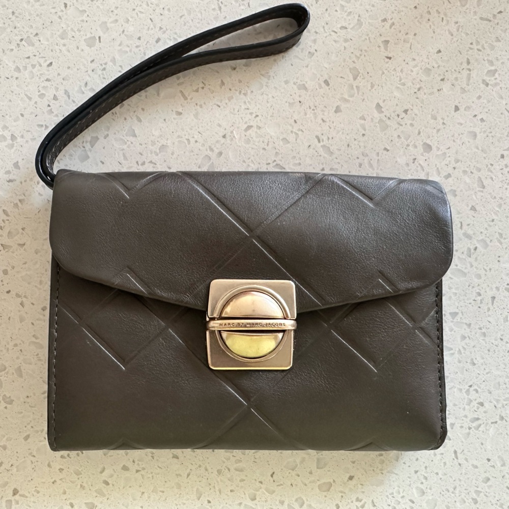 Marc by Marc Jacobs wristlet